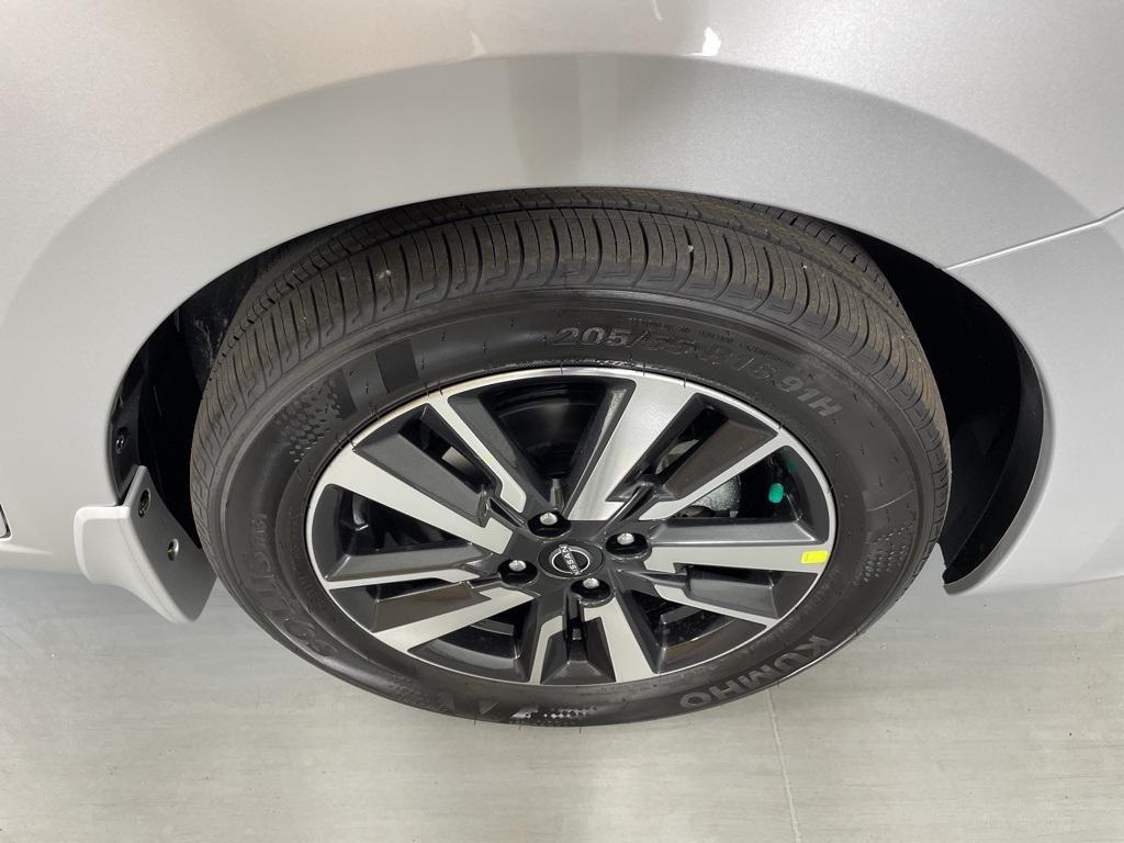 new 2025 Nissan Versa car, priced at $18,248