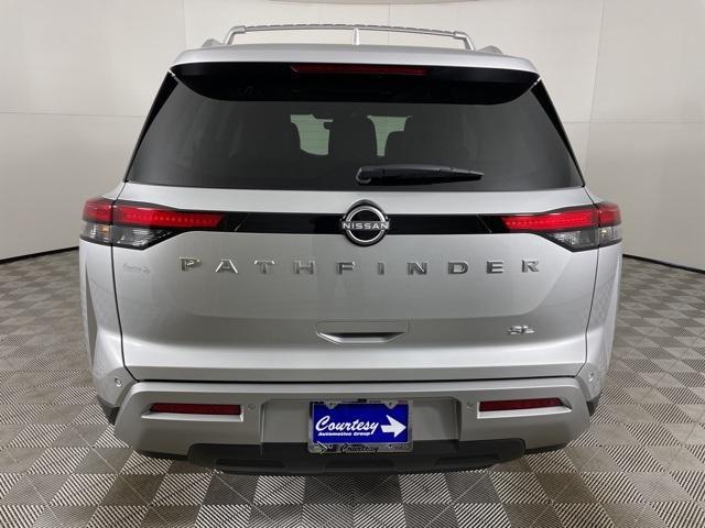 new 2024 Nissan Pathfinder car, priced at $44,595