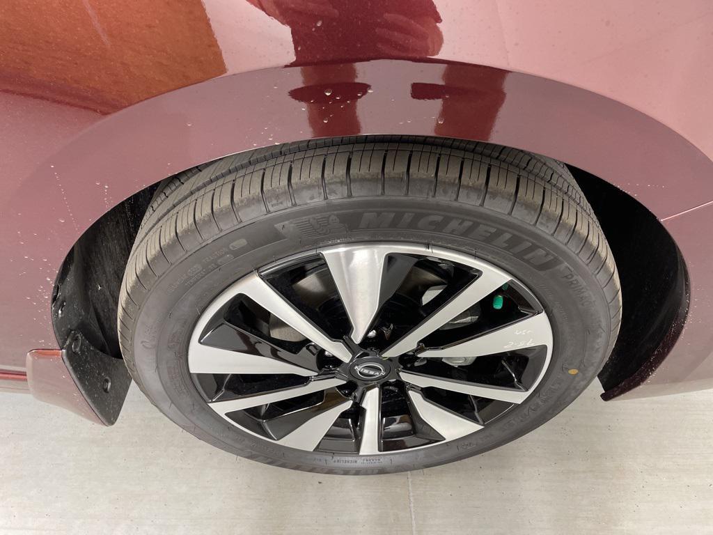 new 2025 Nissan Sentra car, priced at $24,315