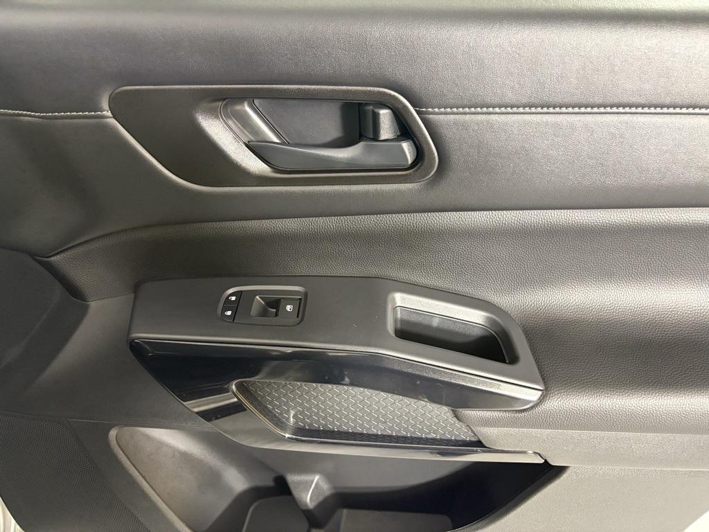 new 2025 Nissan Pathfinder car, priced at $31,714