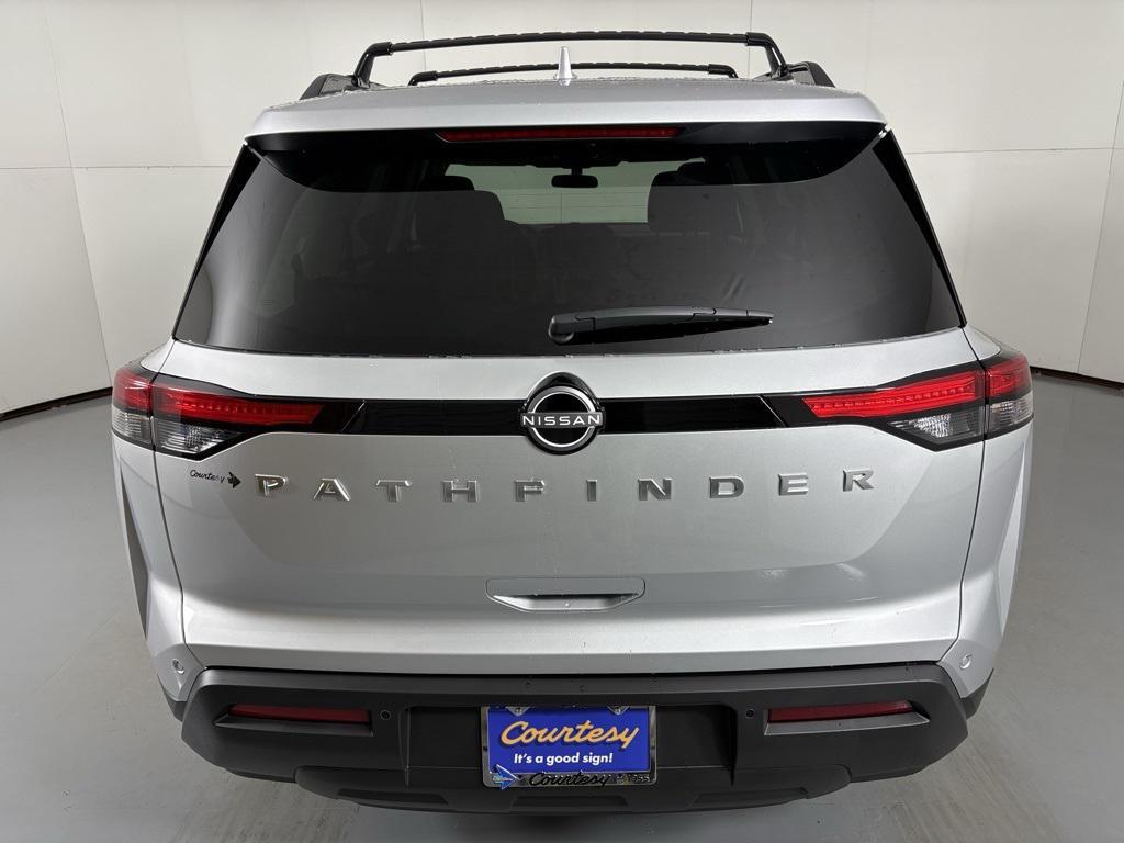 new 2025 Nissan Pathfinder car, priced at $31,714