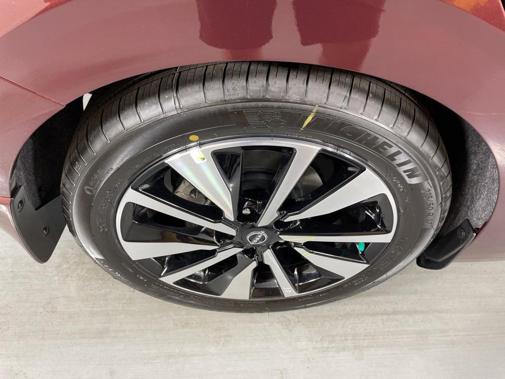 new 2025 Nissan Sentra car, priced at $21,920