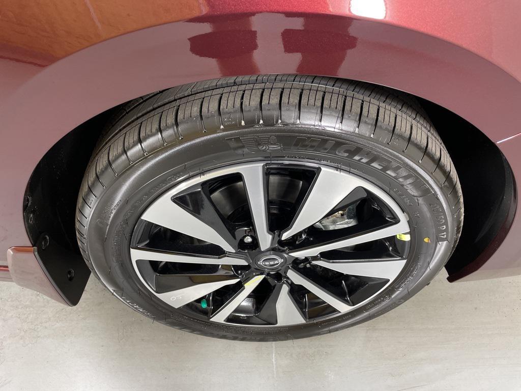 new 2025 Nissan Sentra car, priced at $21,920