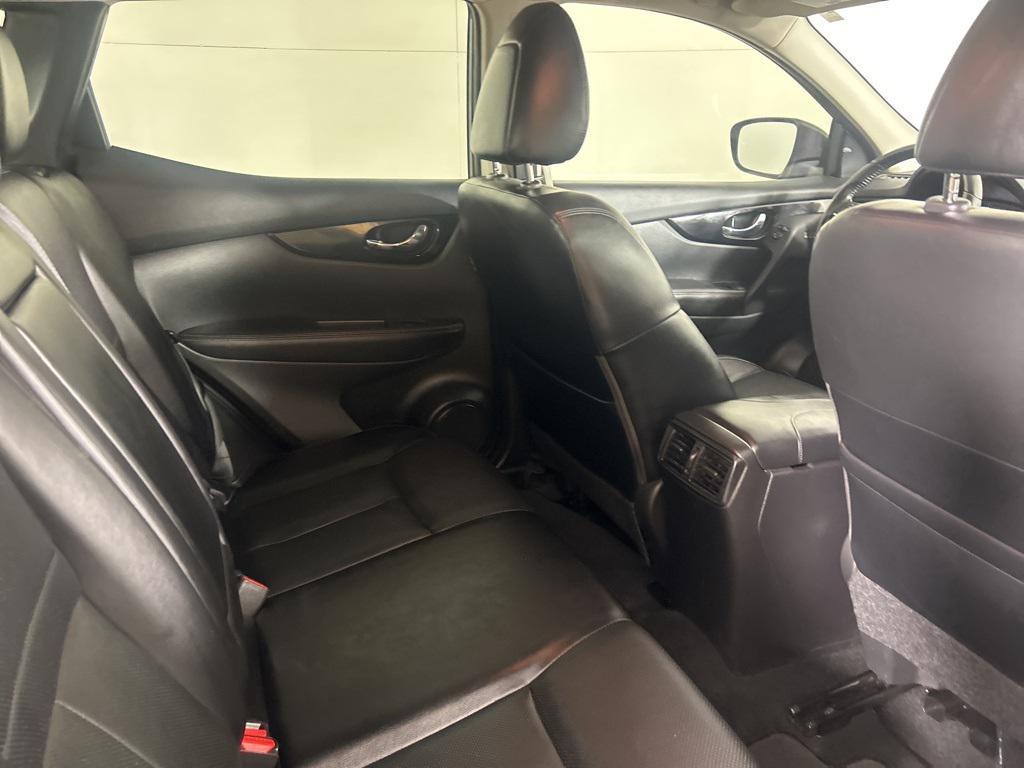 used 2022 Nissan Rogue Sport car, priced at $20,000