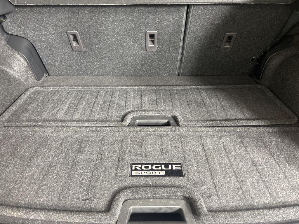 used 2022 Nissan Rogue Sport car, priced at $20,000