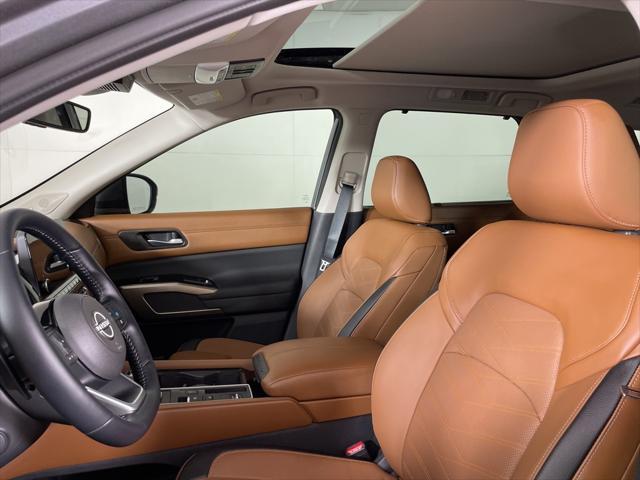new 2025 Nissan Pathfinder car, priced at $47,319