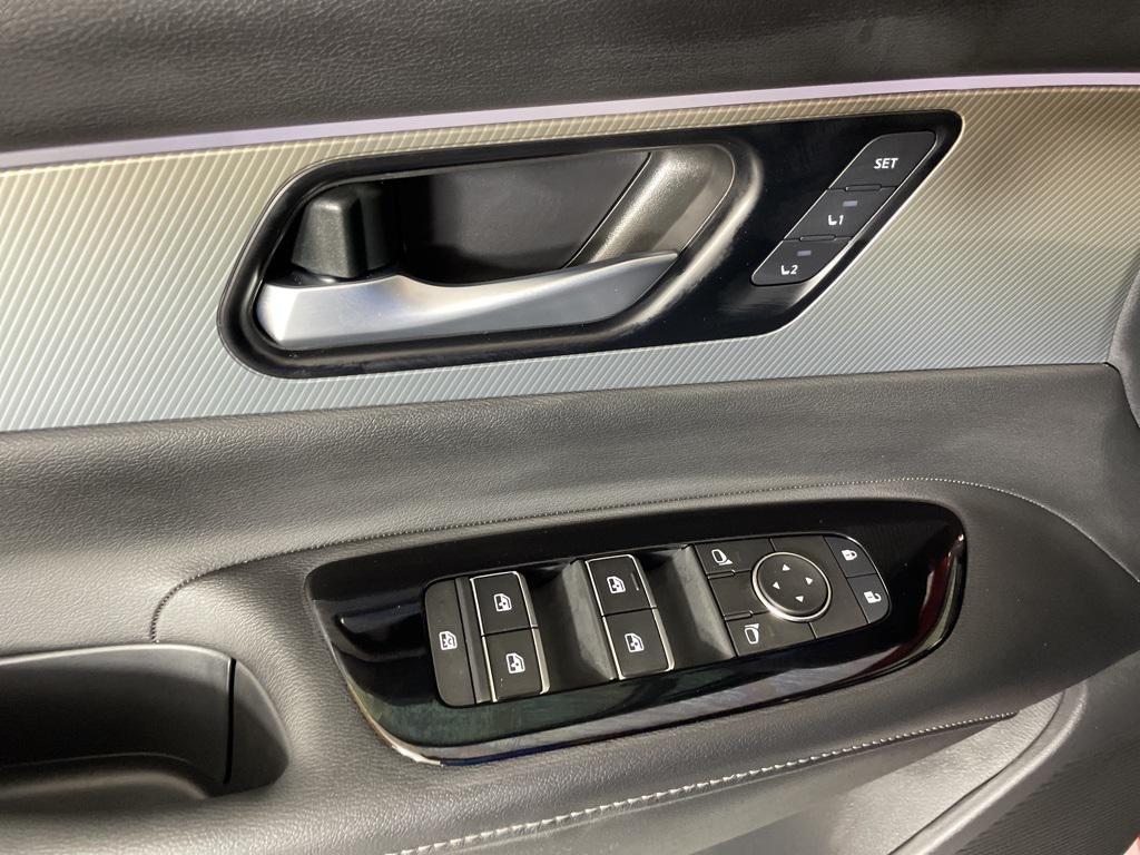 new 2025 Nissan Murano car, priced at $37,852