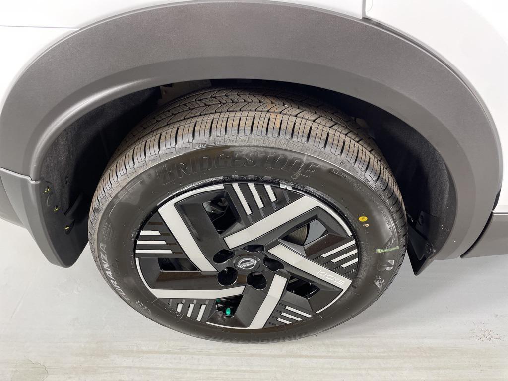 new 2026 Nissan Kicks car, priced at $23,231