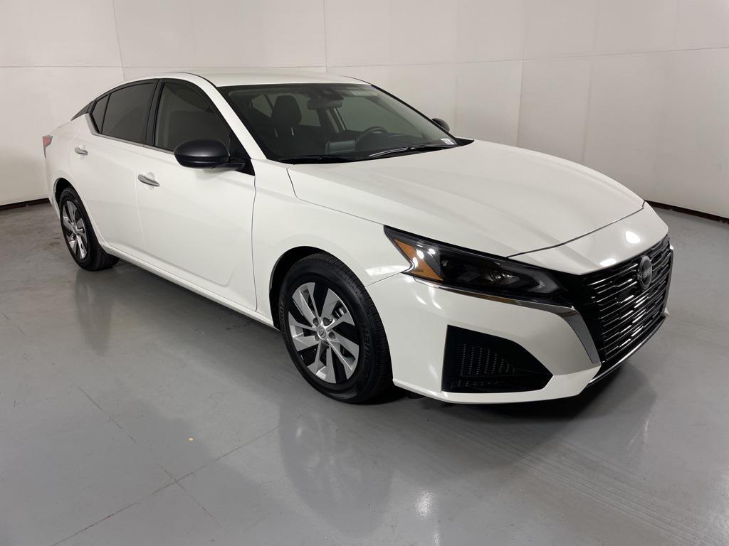 used 2025 Nissan Altima car, priced at $22,500