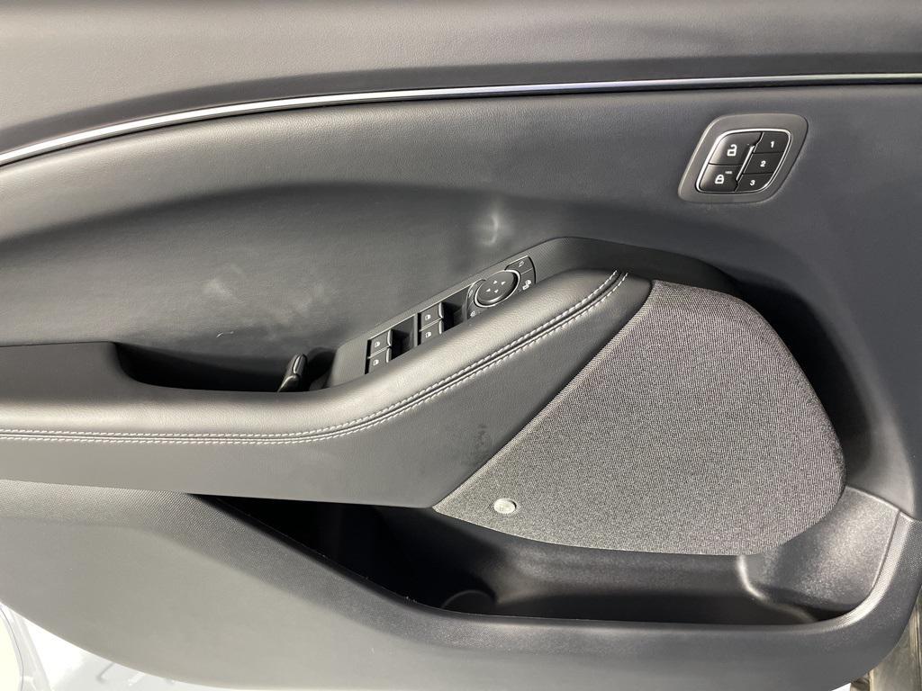 used 2024 Ford Mustang Mach-E car, priced at $32,000