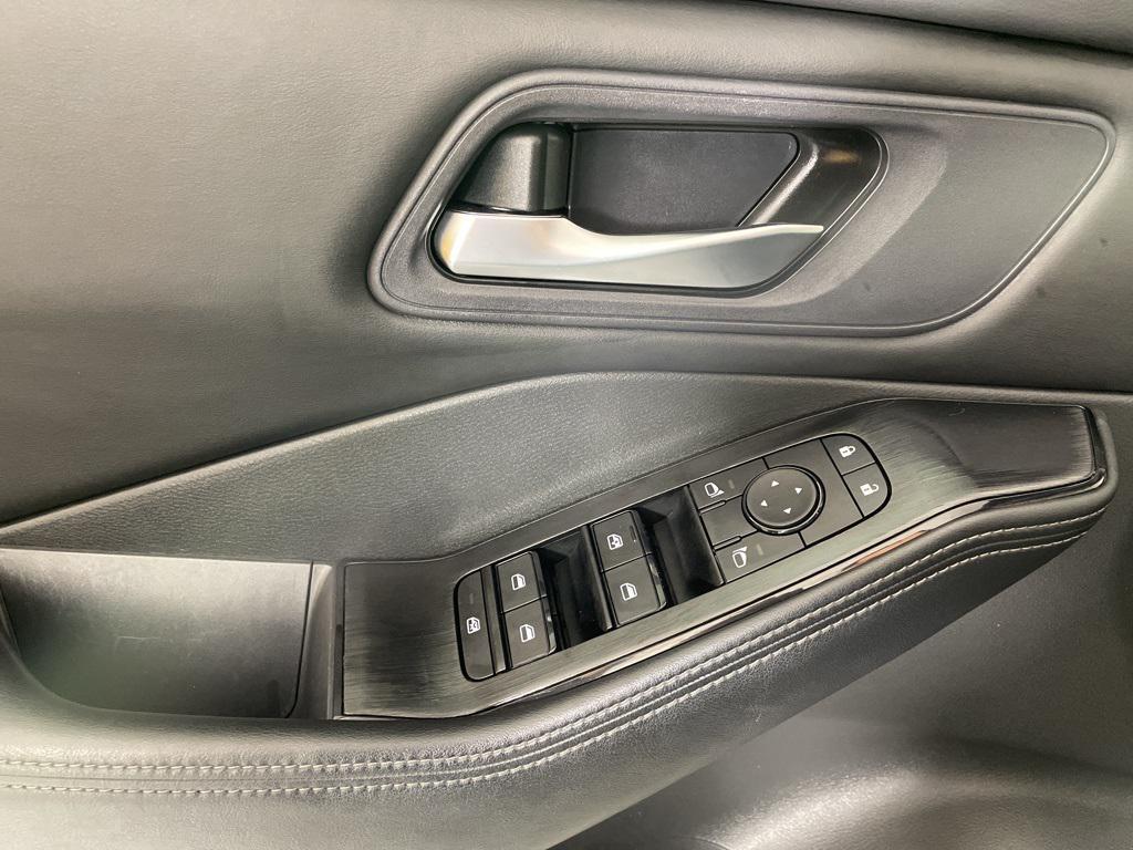 used 2024 Nissan Rogue car, priced at $19,500