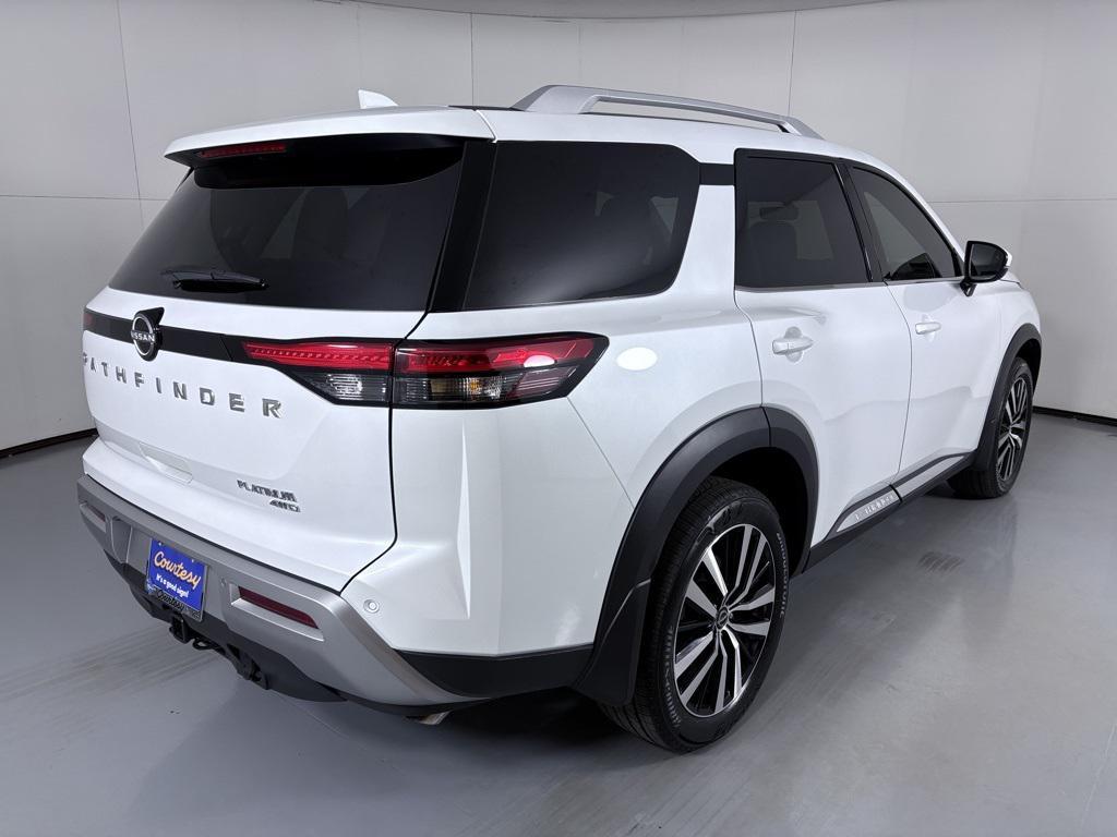 new 2025 Nissan Pathfinder car, priced at $42,485