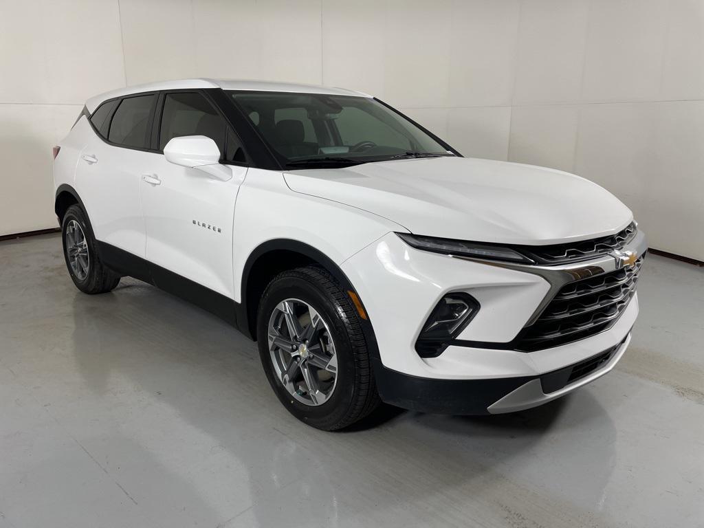 new 2024 Chevrolet Blazer car, priced at $21,750