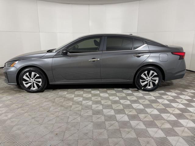 new 2025 Nissan Altima car, priced at $25,495