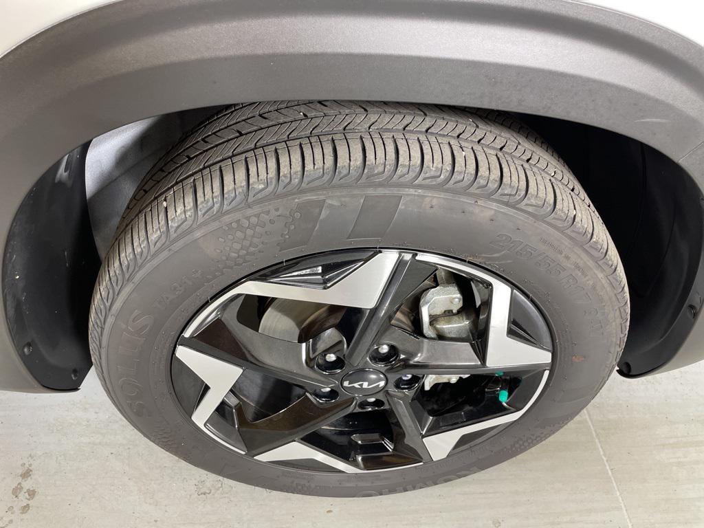 used 2024 Kia Seltos car, priced at $22,000