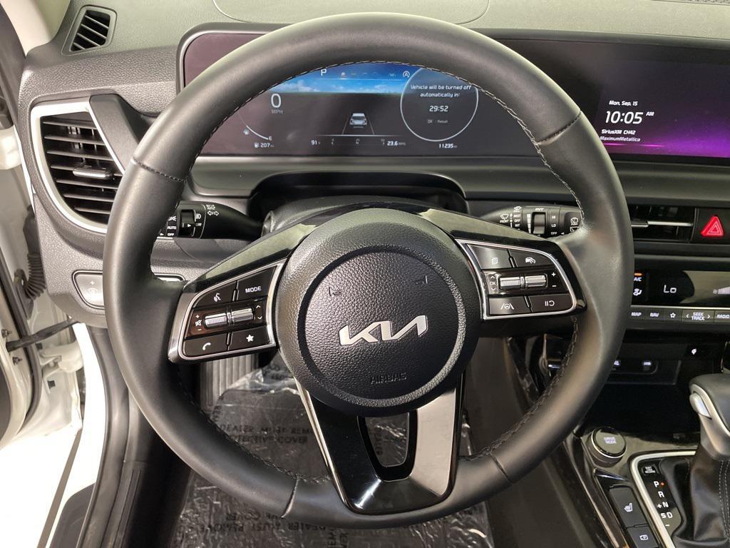 used 2024 Kia Seltos car, priced at $22,000
