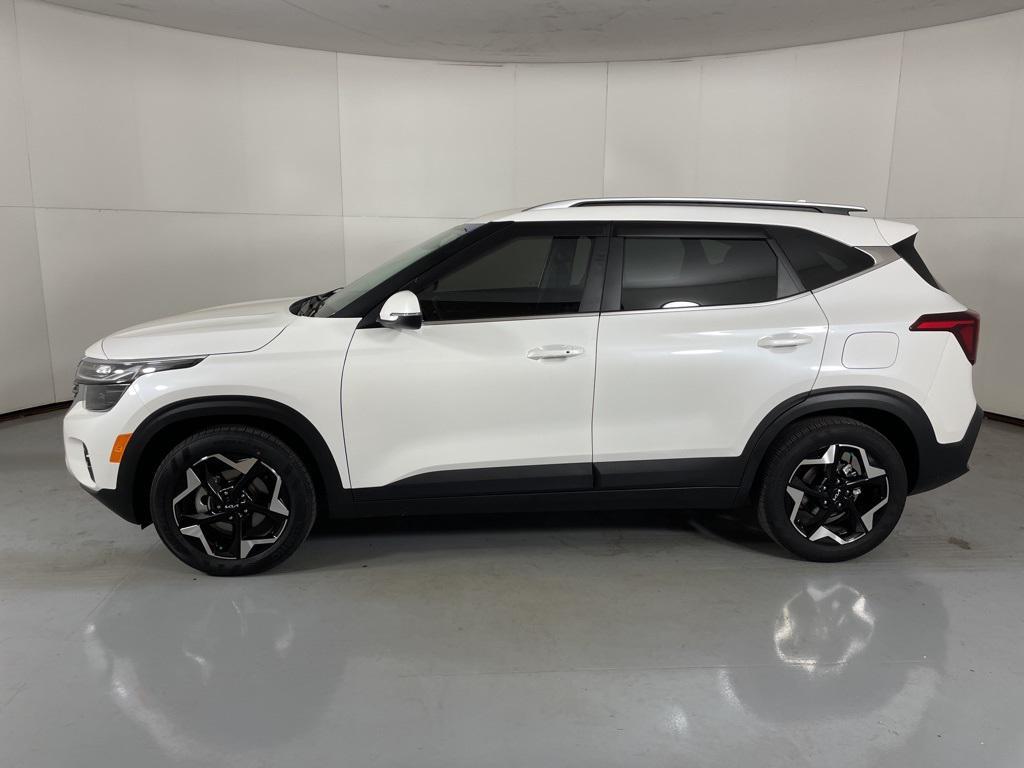 used 2024 Kia Seltos car, priced at $22,000