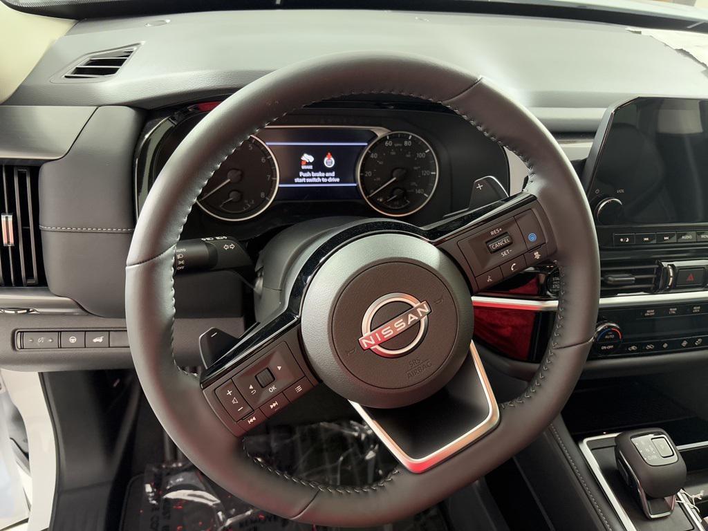 new 2025 Nissan Pathfinder car, priced at $35,062
