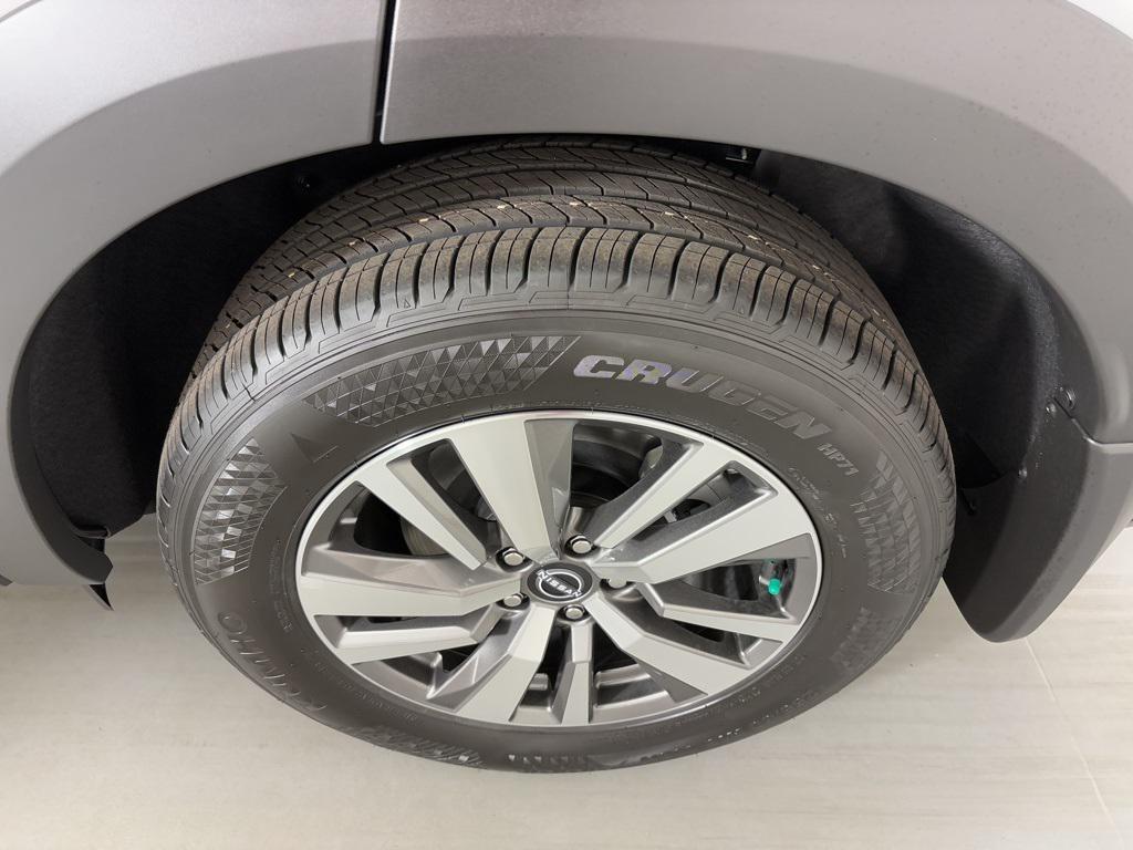 new 2025 Nissan Pathfinder car, priced at $35,062