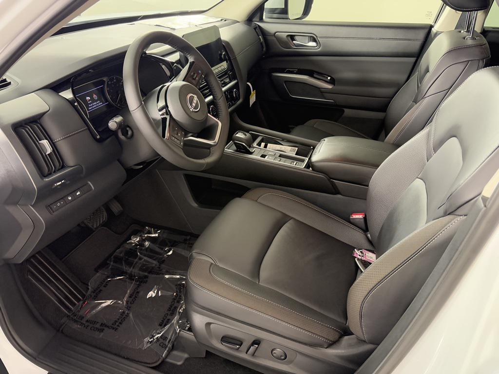 new 2025 Nissan Pathfinder car, priced at $35,062
