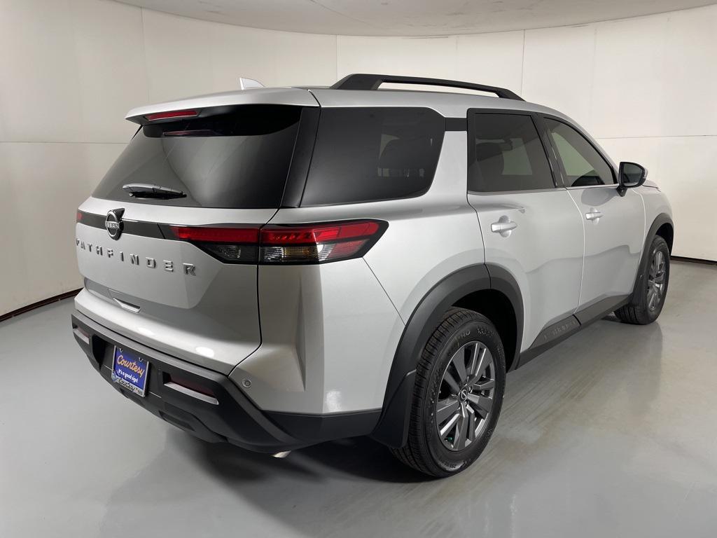 new 2025 Nissan Pathfinder car, priced at $33,478