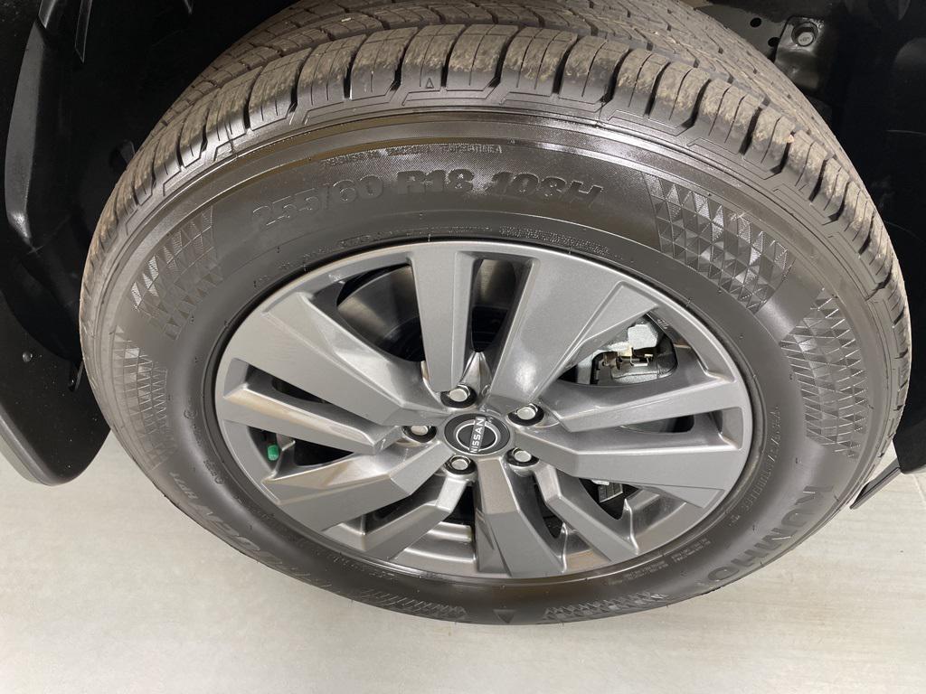 new 2025 Nissan Pathfinder car, priced at $33,478