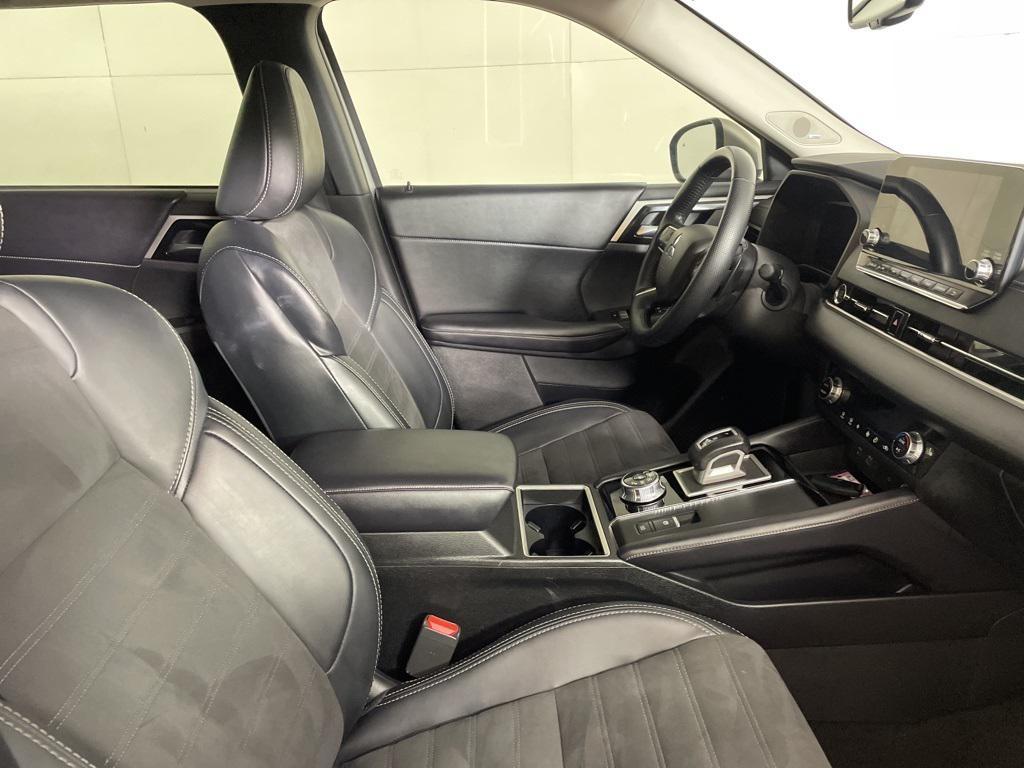 used 2024 Mitsubishi Outlander car, priced at $20,500