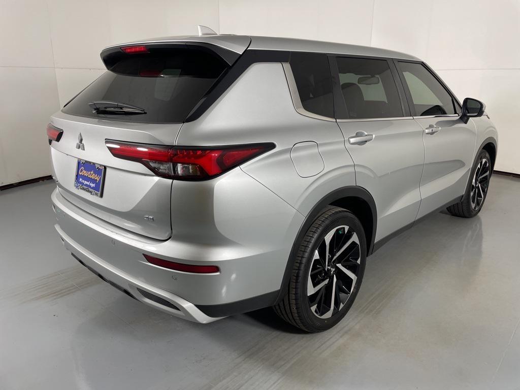 used 2024 Mitsubishi Outlander car, priced at $20,500