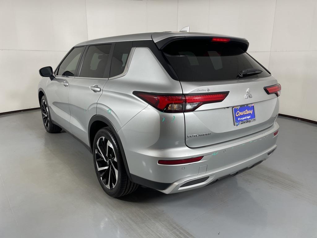 used 2024 Mitsubishi Outlander car, priced at $20,500