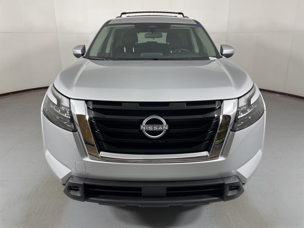 new 2025 Nissan Pathfinder car, priced at $33,469