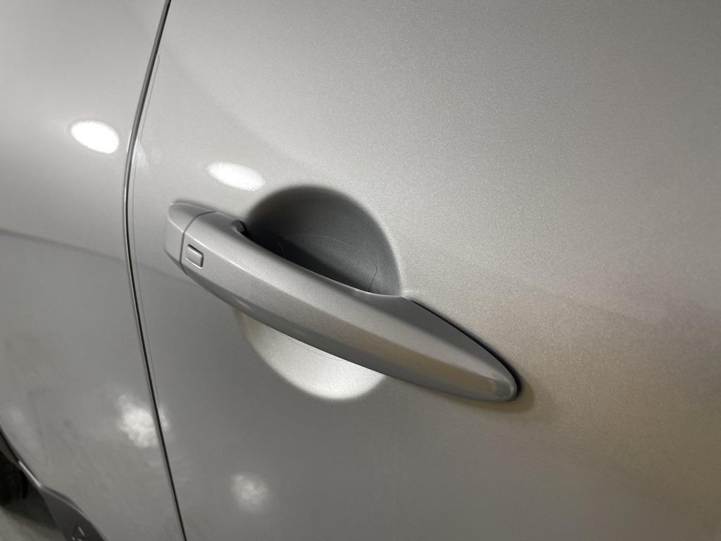 new 2025 Nissan Pathfinder car, priced at $33,469