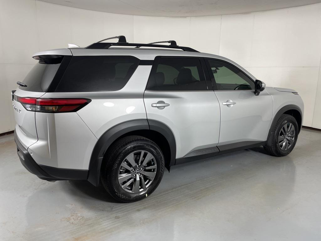 new 2025 Nissan Pathfinder car, priced at $33,469