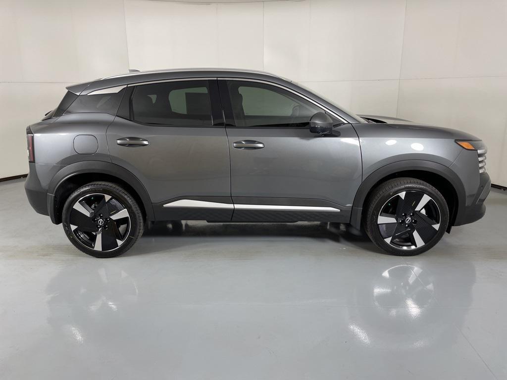 new 2025 Nissan Kicks car, priced at $25,832