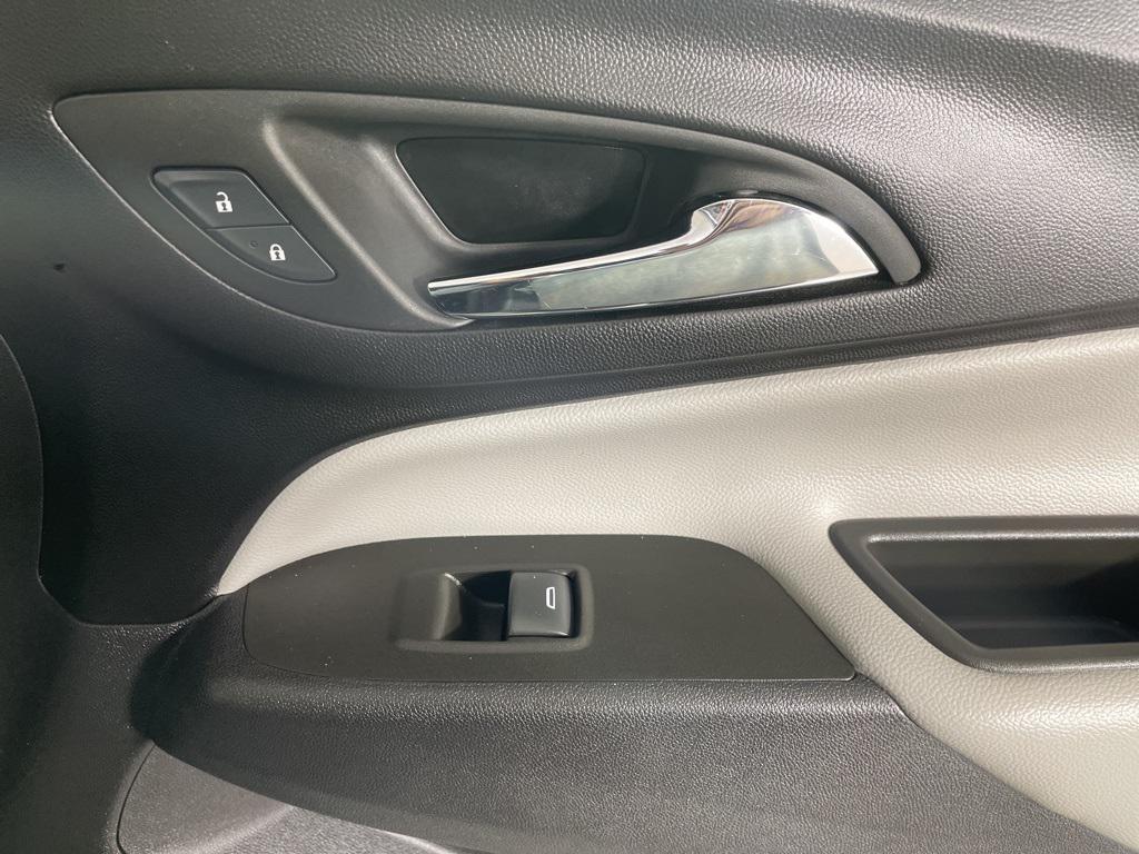 used 2024 Chevrolet Equinox car, priced at $20,750