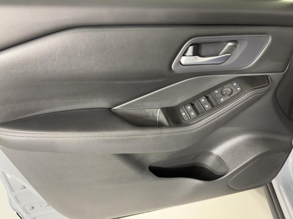 new 2026 Nissan Rogue car, priced at $29,004