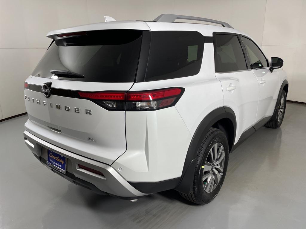 new 2025 Nissan Pathfinder car, priced at $34,587