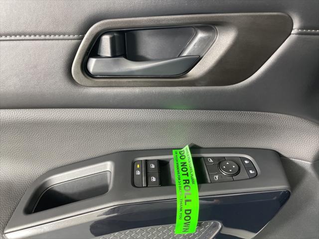 new 2025 Nissan Pathfinder car, priced at $38,688