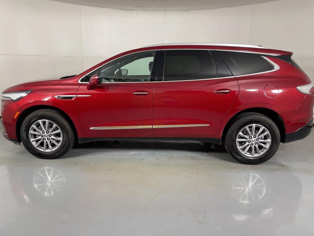 used 2024 Buick Enclave car, priced at $22,300