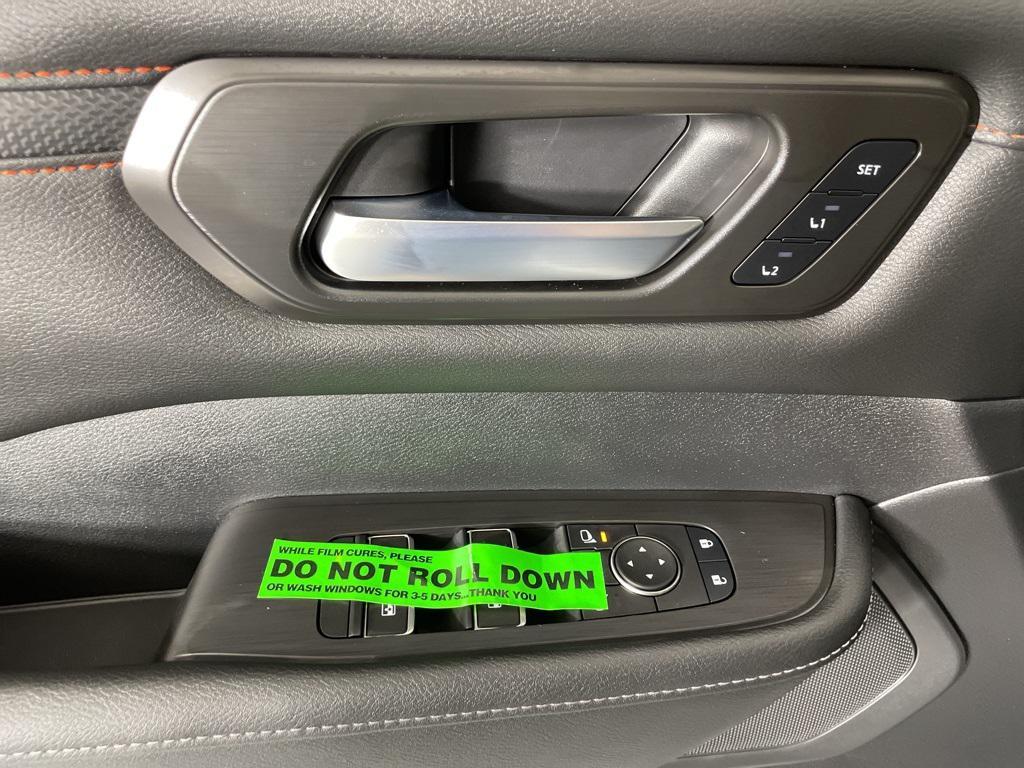 new 2025 Nissan Armada car, priced at $68,448