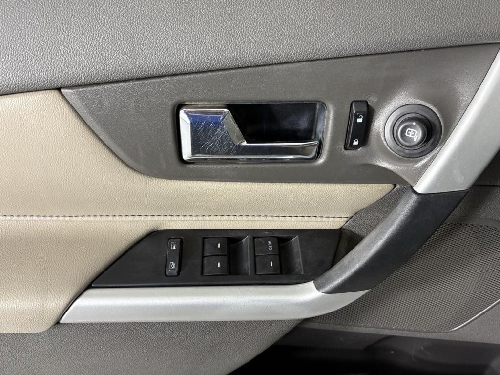used 2011 Ford Edge car, priced at $8,000