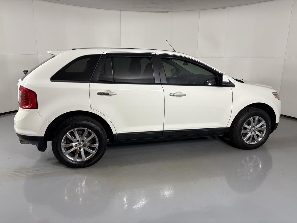 used 2011 Ford Edge car, priced at $8,000