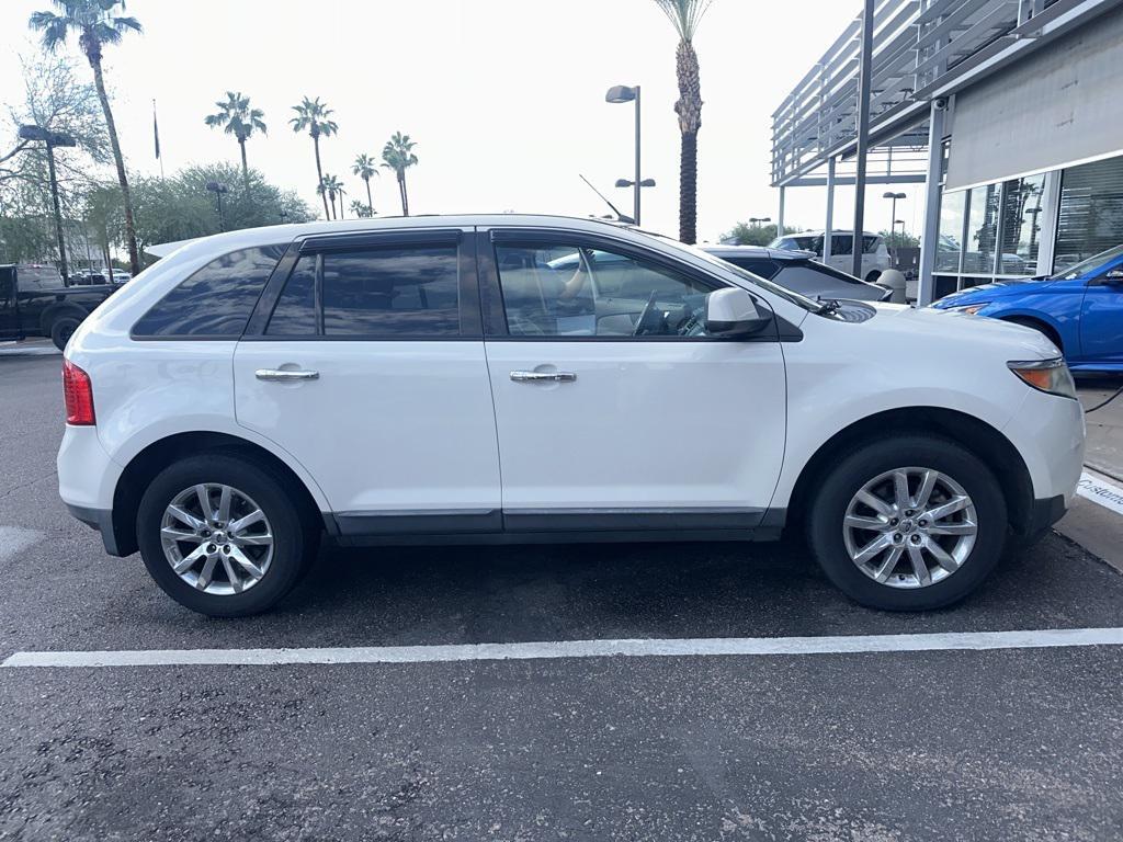 used 2011 Ford Edge car, priced at $9,000