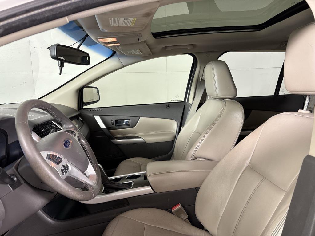used 2011 Ford Edge car, priced at $8,000