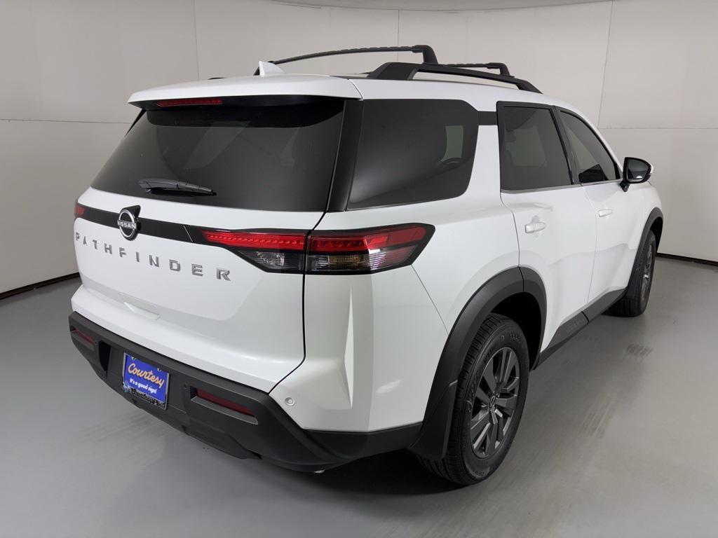 new 2025 Nissan Pathfinder car, priced at $33,884