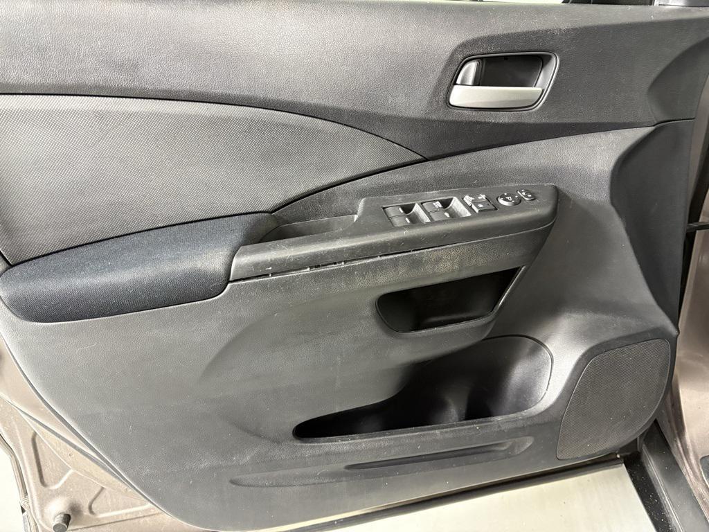 used 2013 Honda CR-V car, priced at $8,000