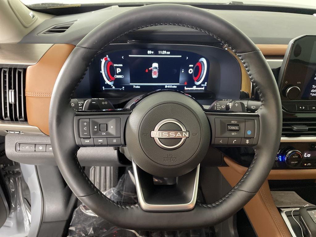 new 2025 Nissan Pathfinder car, priced at $42,978