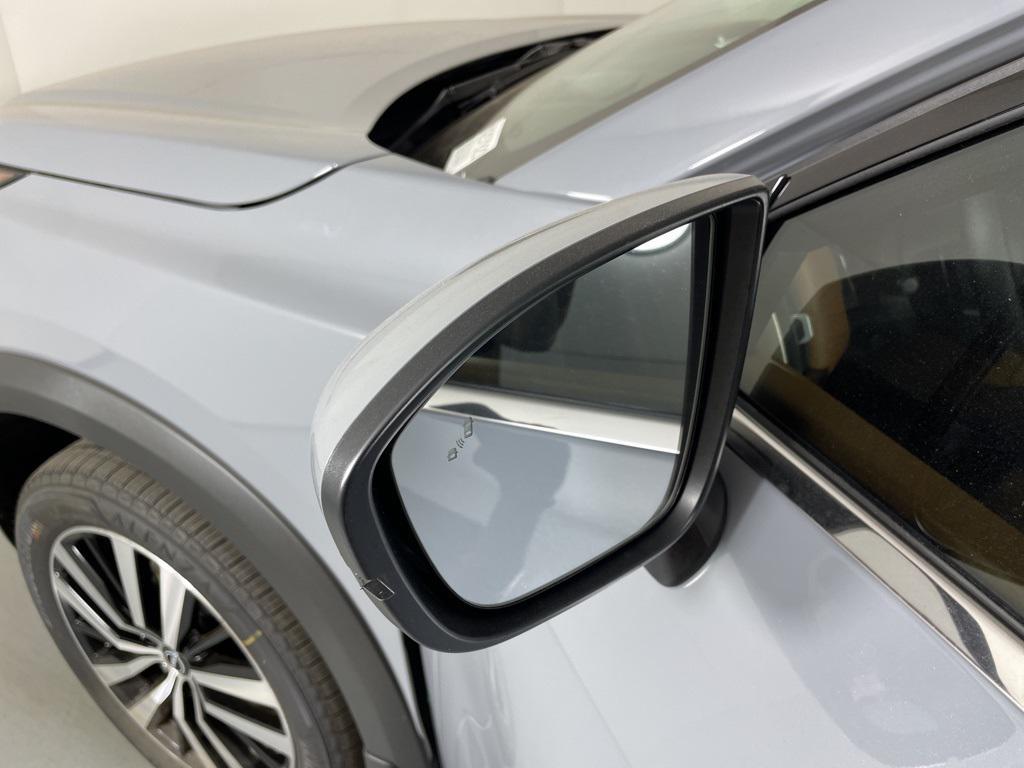 new 2025 Nissan Pathfinder car, priced at $42,978