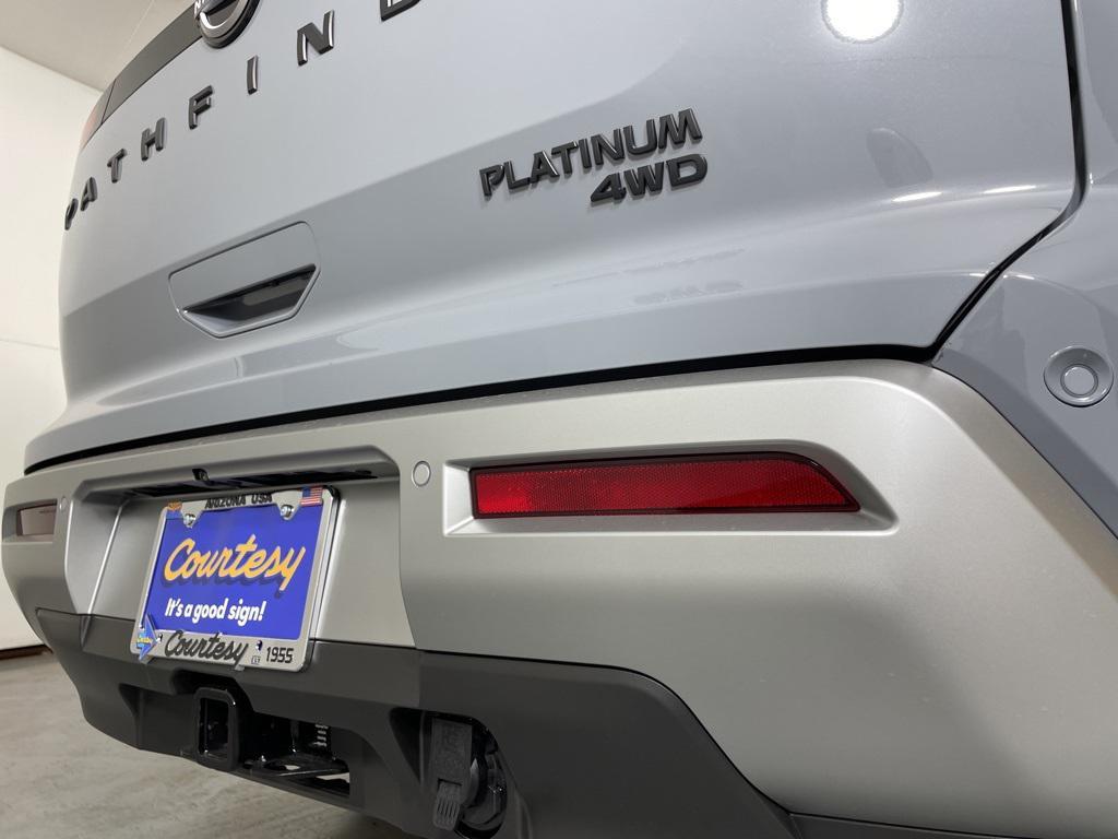 new 2025 Nissan Pathfinder car, priced at $42,978