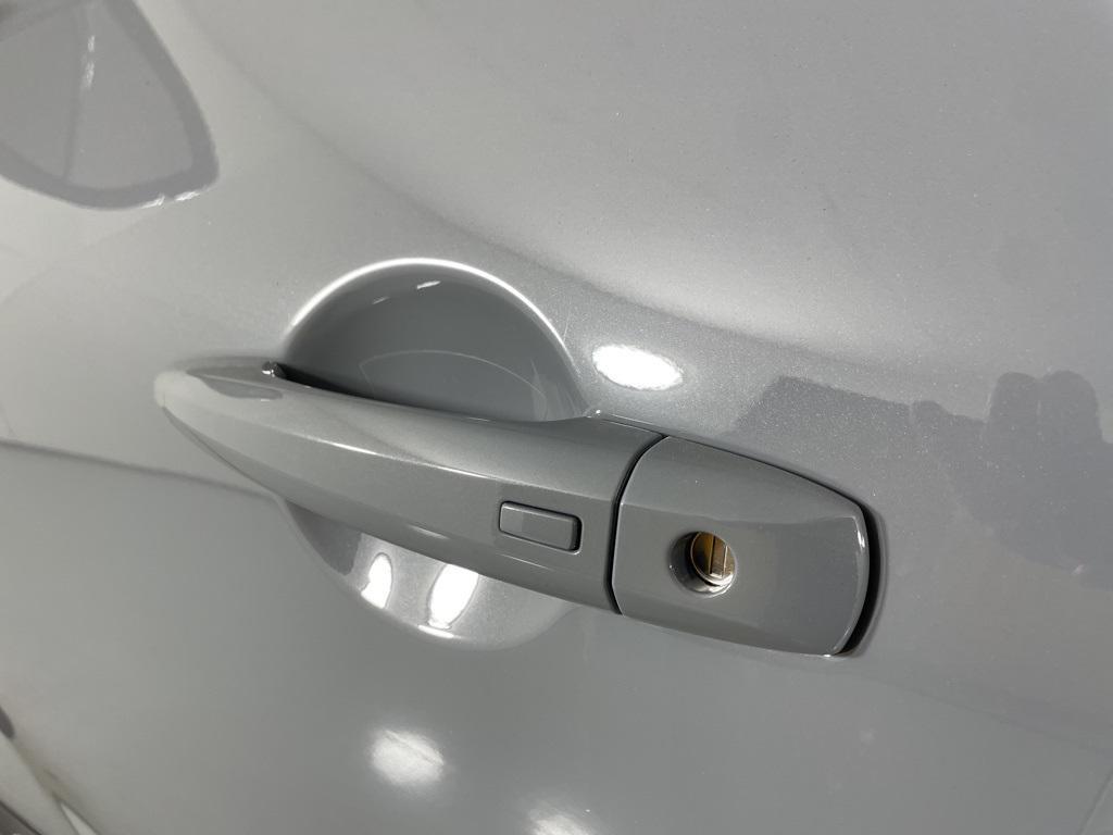 new 2025 Nissan Pathfinder car, priced at $42,978