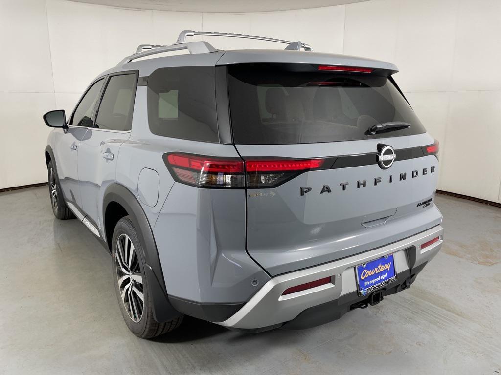 new 2025 Nissan Pathfinder car, priced at $42,978